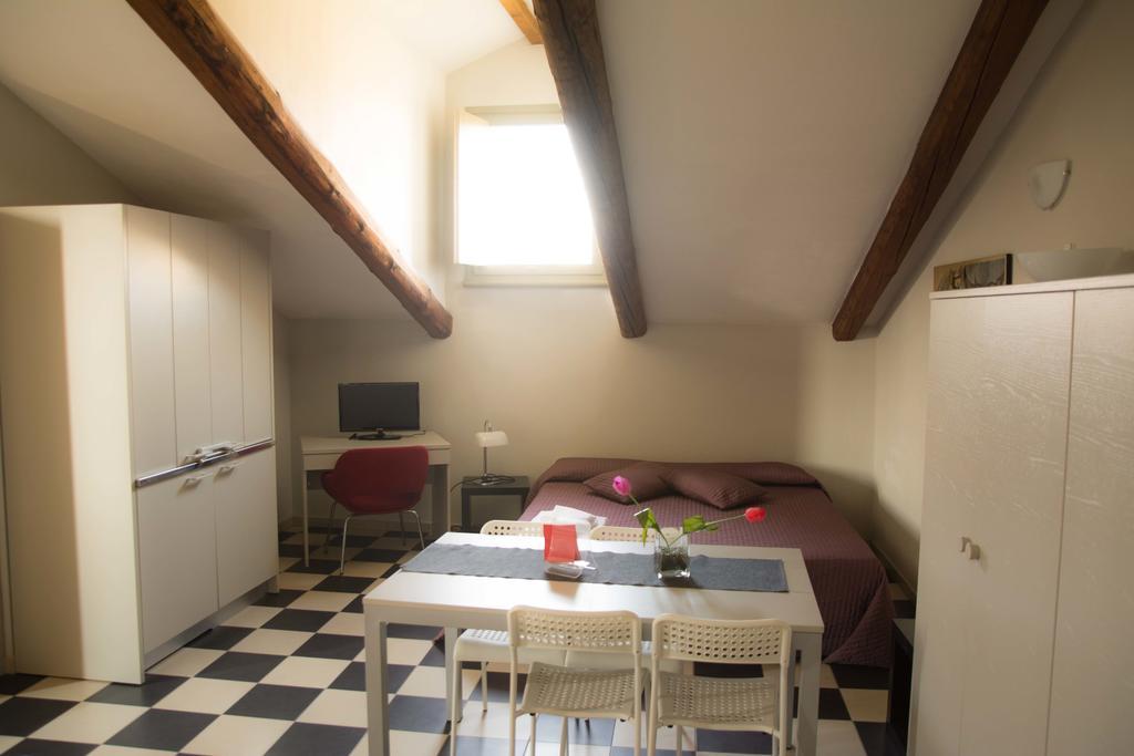 Cascina Marchesa Hotel Turijn Kamer foto