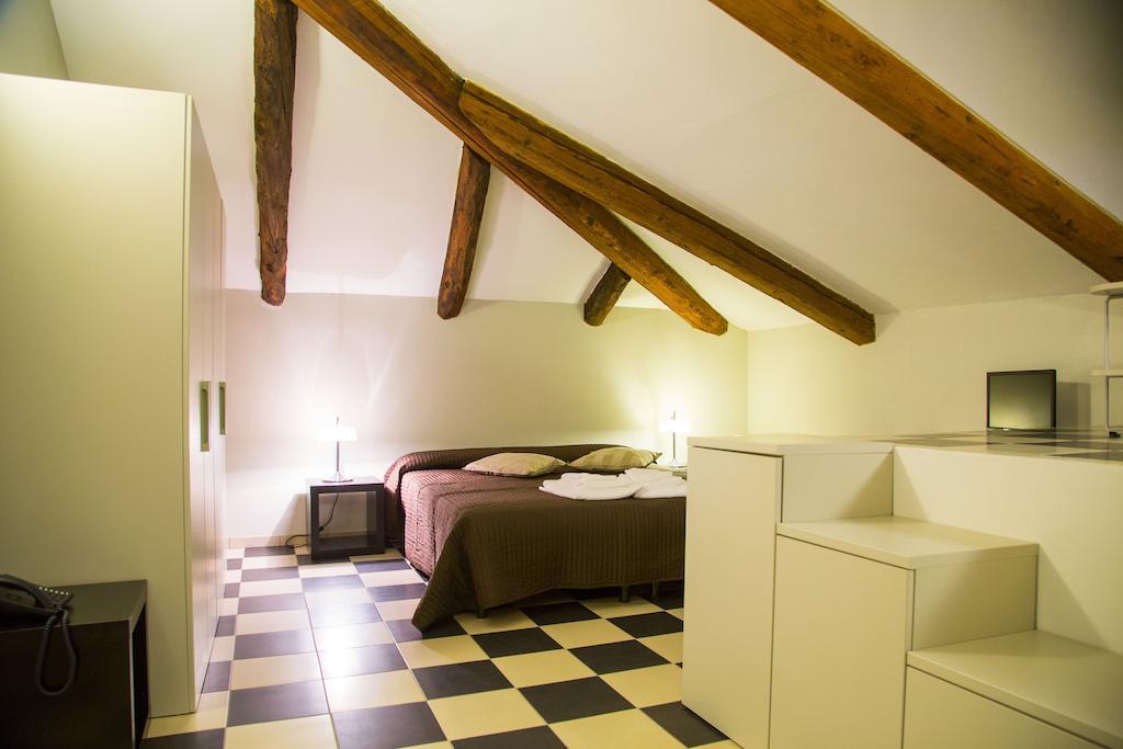 Cascina Marchesa Hotel Turijn Kamer foto