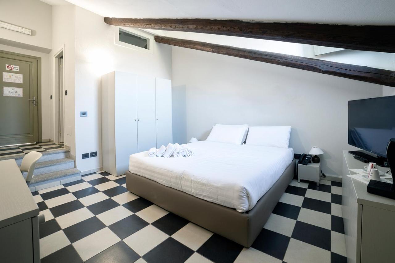 Cascina Marchesa Hotel Turijn Buitenkant foto